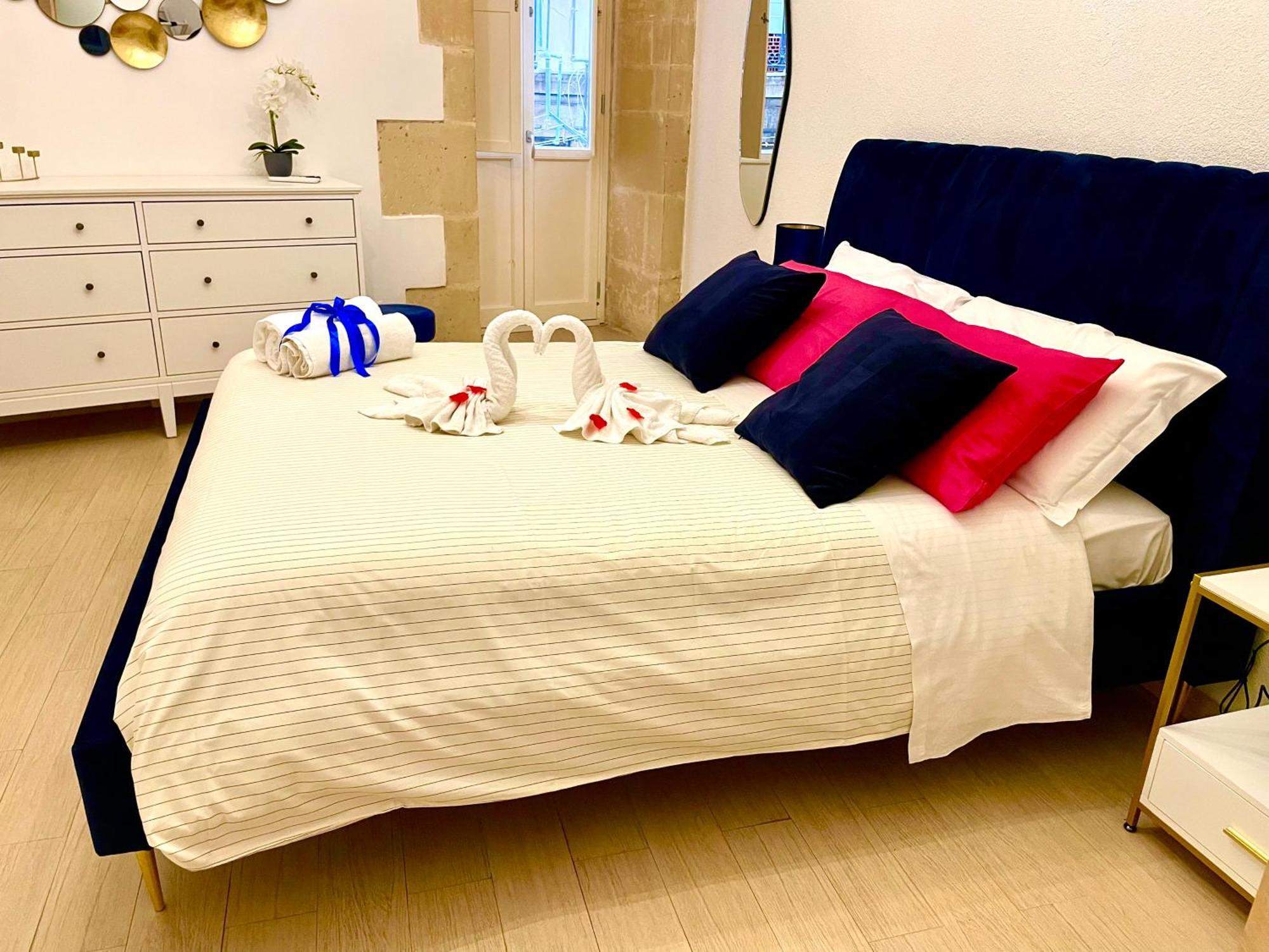 Il Reginale Deluxe Apartment Сиракуза Стая снимка